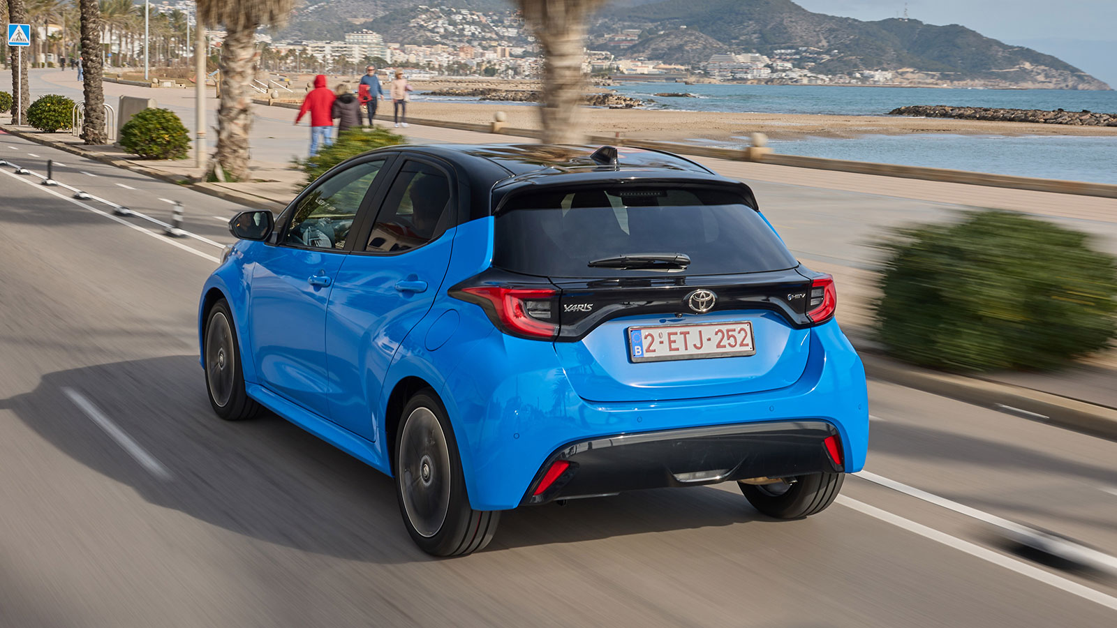 Ελλάδα: Σε πέντε εκδόσεις το ισχυρότερο Toyota Yaris Hybrid 130